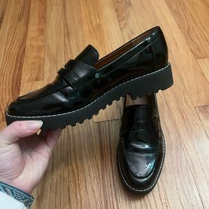 Franco Sarto Shiny black loafers women’s 7.5